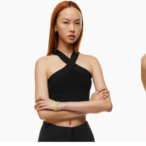 Aritzia Sculpt Knit Criss Cross Cropped Black Tank- Size Small - Picture 2 of 8